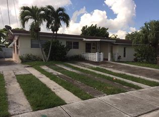 562 W 53rd St, Hialeah, FL 33012