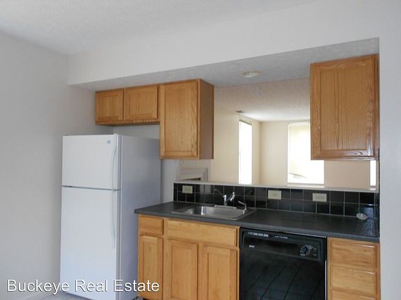 2nd image of 218 E 17th Ave APT D