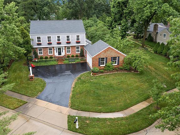 2nd image of 14626 Fairfield Farm Dr