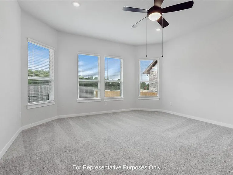 901 Corvallis Dr — Photo 11