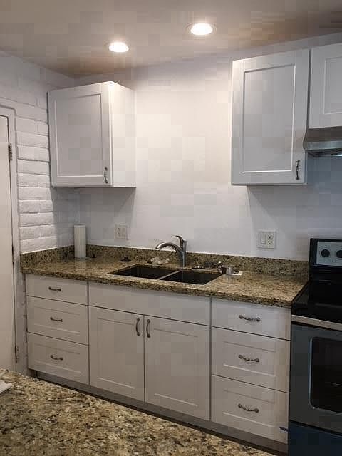 1st image of 1721 E La Entrada Dr