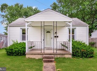 956 Renfrew St, Baltimore, MD 21221