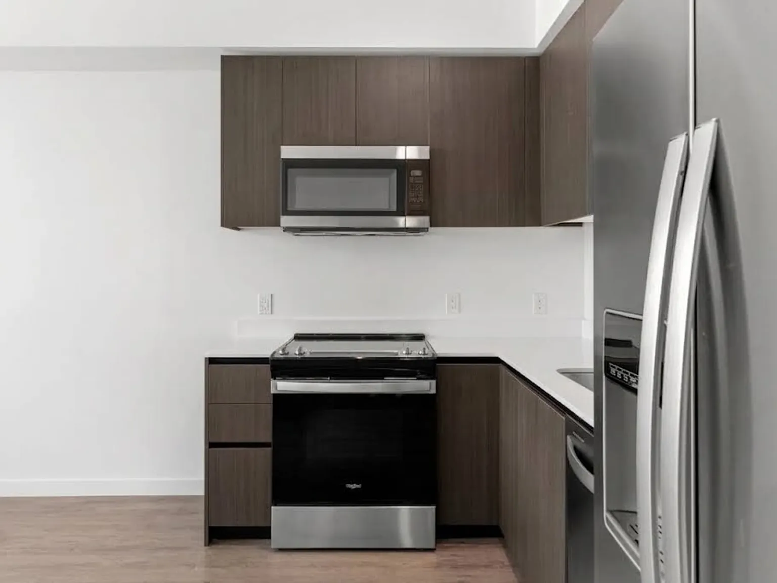 Studio, 464 sqft, $2,300 — Photo 2