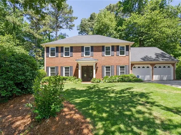 1850 Linnet Ct NE, Roswell, GA 30075