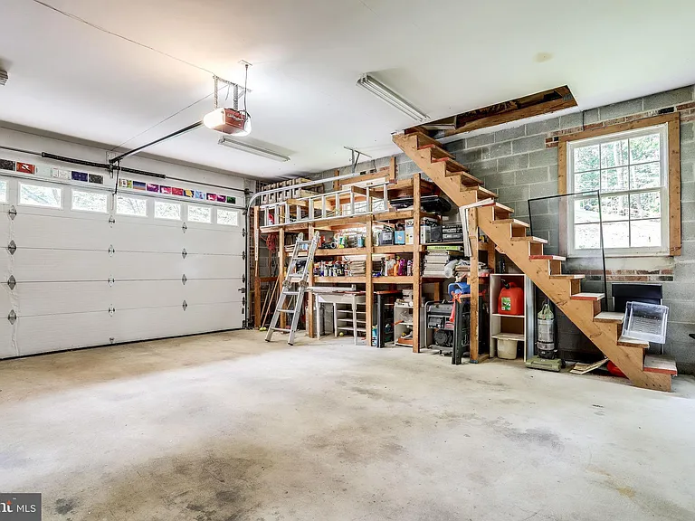 5225 Old Dominion Dr — Photo 61