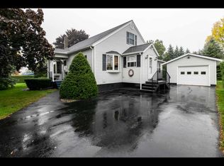 1300 Lower Newton Rd, Saint Albans, VT 05478