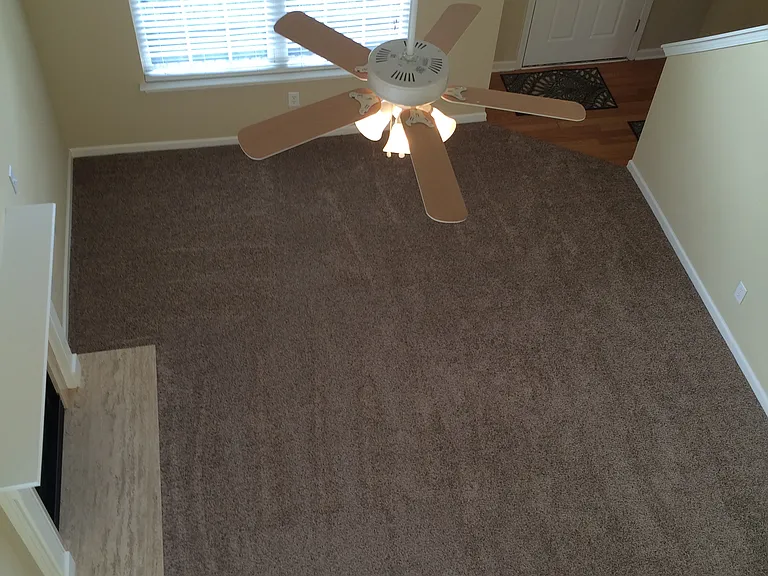 102 Otterman Ct — Photo 6