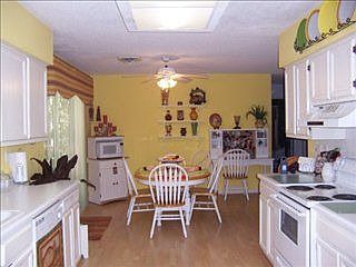 5th image of 3 Saratoga Ct