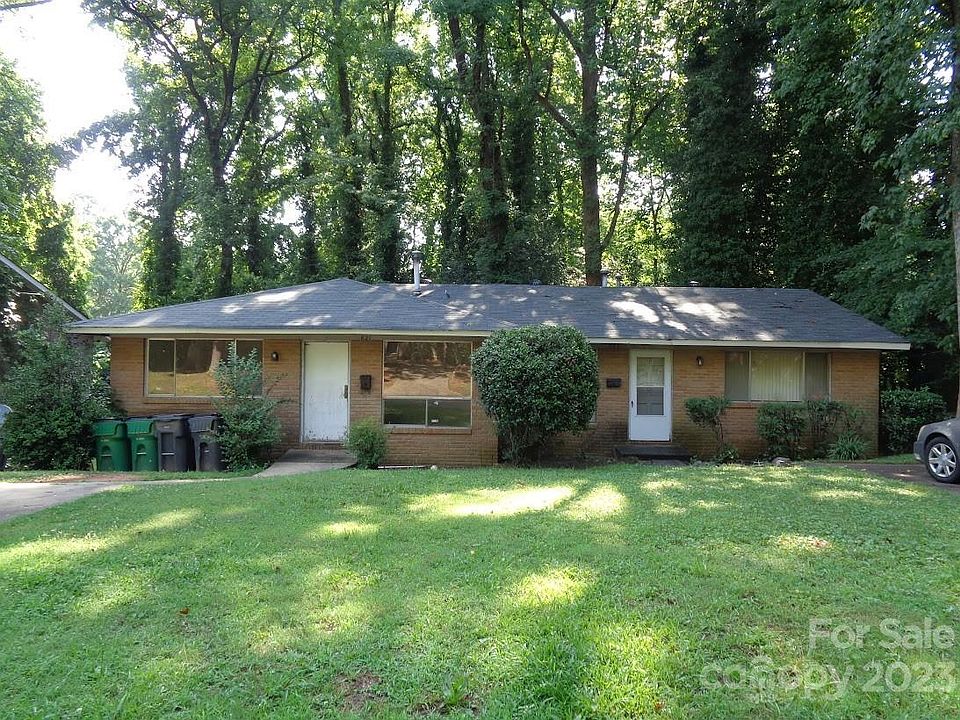 1st image of 621 Blendwood Dr