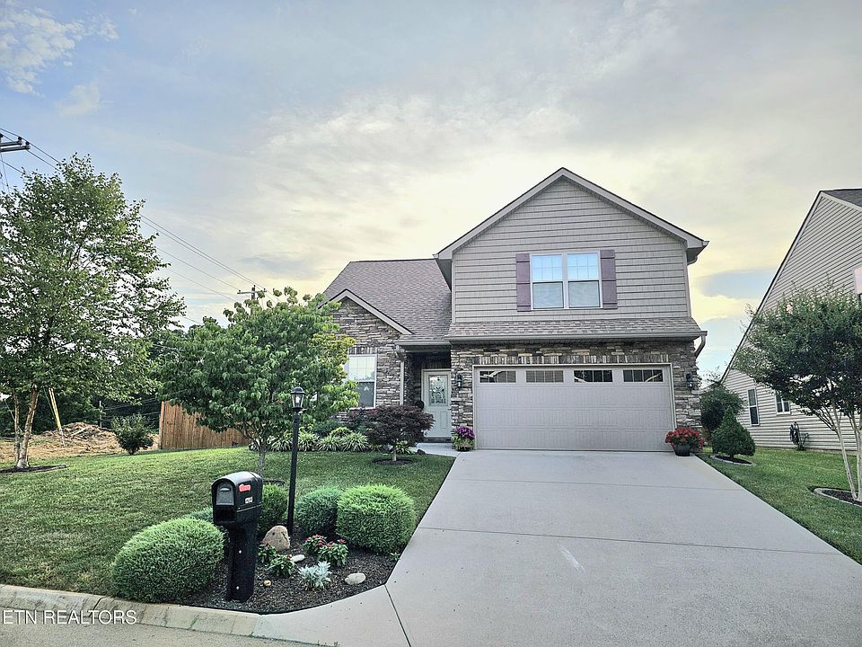 1st image of 1203 Campbell Park Ln