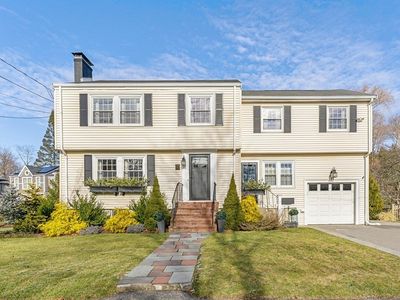 35 Howe Rd, Needham, MA, 02492