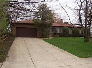 6495 Big Creek Pkwy, Parma Heights, OH 44130