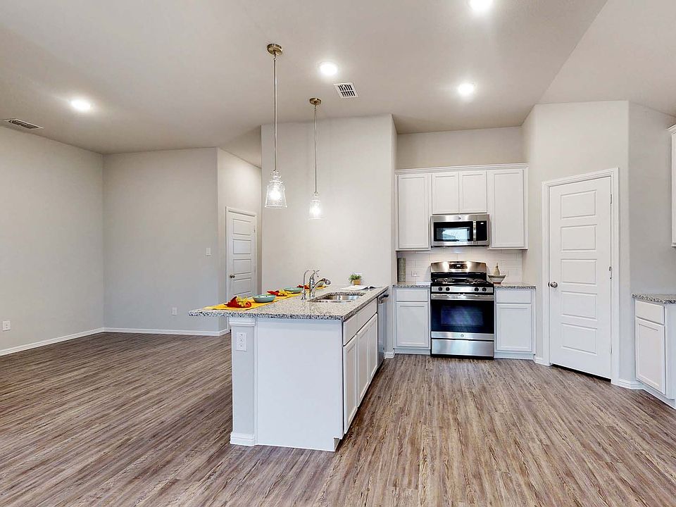 Pineda Plan, Copper Creek, Fort Worth, TX 76131 Zillow