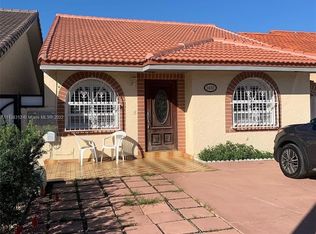 5680 W 20th Ct, Hialeah, FL 33016
