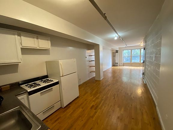 2nd image of 59 Scholes St APT 107