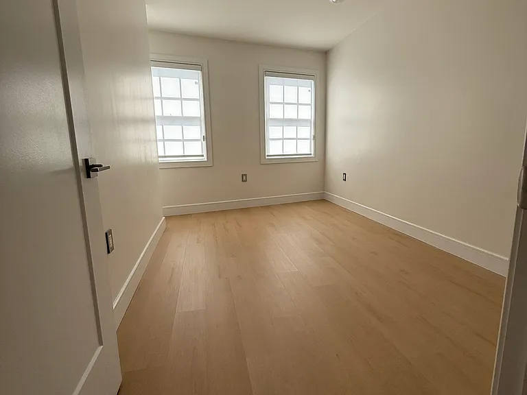 627 Valley Rd #B — Photo 13