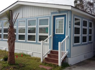 559 Oceanside Dr, Surfside Beach, SC 29575