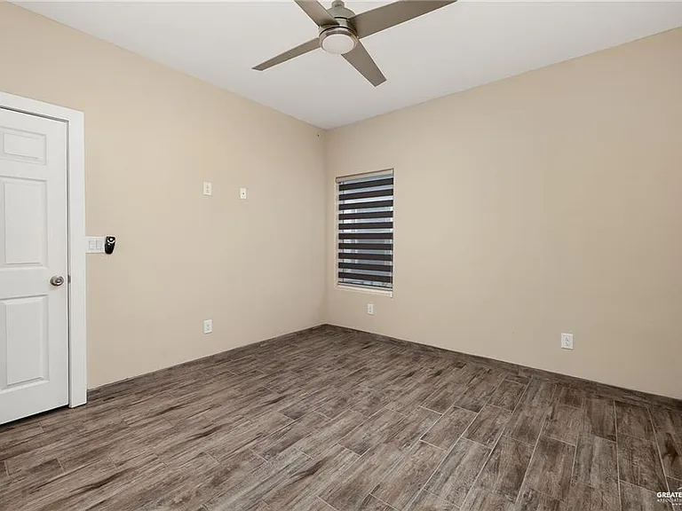 1809 W Ramirez St #2 — Photo 7