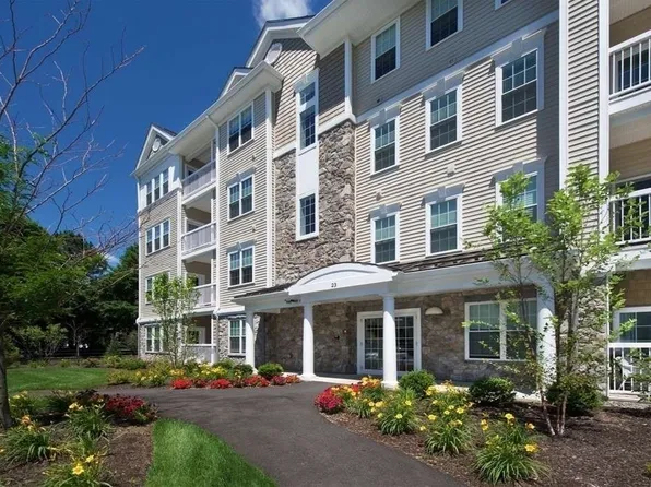 22 Farmstead Ln Unit 407, Sudbury, MA 01776