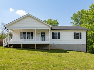 11 Indian Ridge Rd, Greenville, VA 24440