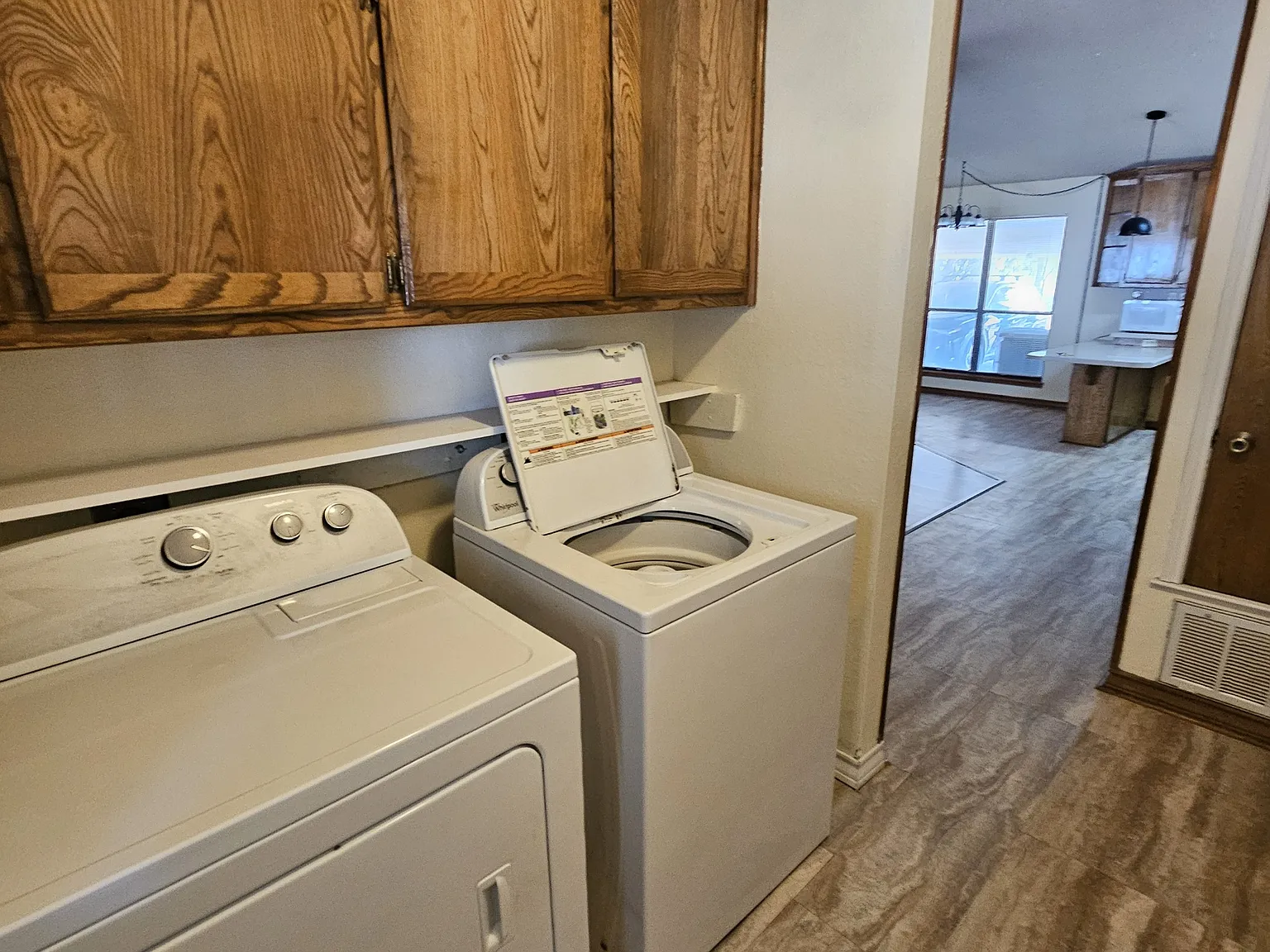 3 bed, 1664 sqft, $2,000 — Photo 4