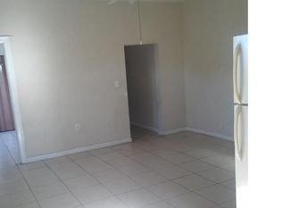 2846 NW 22nd Ct APT 3, Miami, FL 33142
