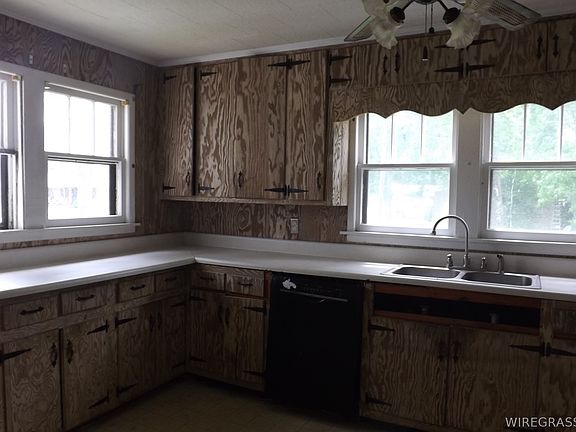 5th image of 110 W Morris St