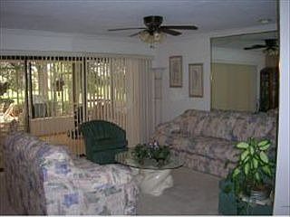 4th image of 537 E Ireland Ct