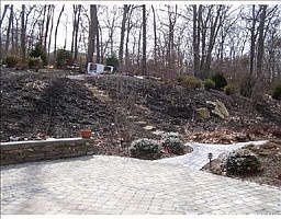 4th image of 215 Douglas Dr