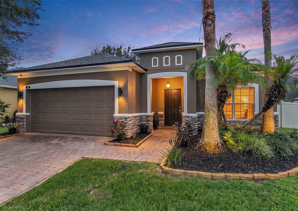 1st image of 847 AYDEN OAK LANE