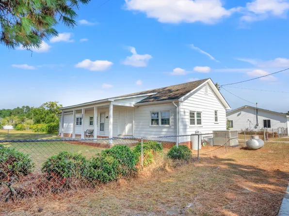 4422 Grady Rd., Mullins, SC 29574