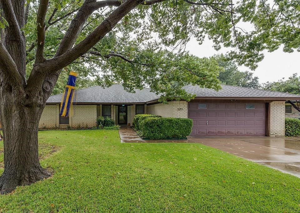 1st image of 3213 Lawndale Ave