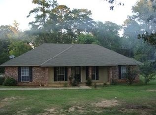 217 George Davidson Rd, Pollock, LA 71467