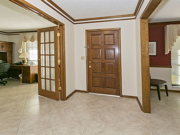 2nd image of 11551 Halethorpe Dr