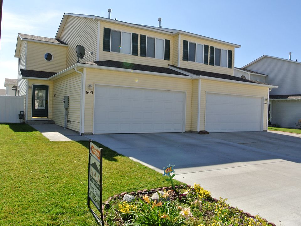 1st image of 605 Dinwoody Way