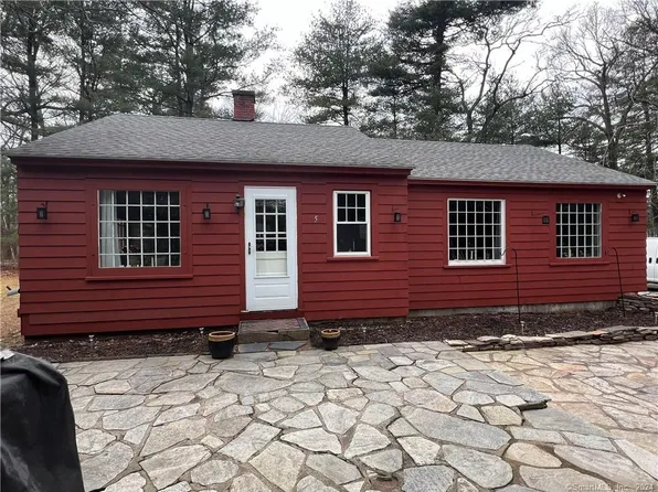 5 Carlisle Street, Enfield, CT 06082