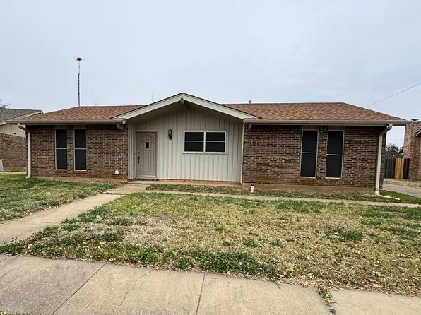 4814 Big Bend Dr, Wichita Falls, TX 76310