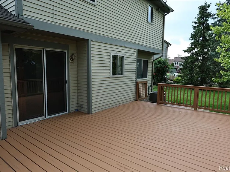 3361 Milcroft Ct — Photo 7