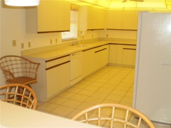 4th image of 11329 SW Essex Dr