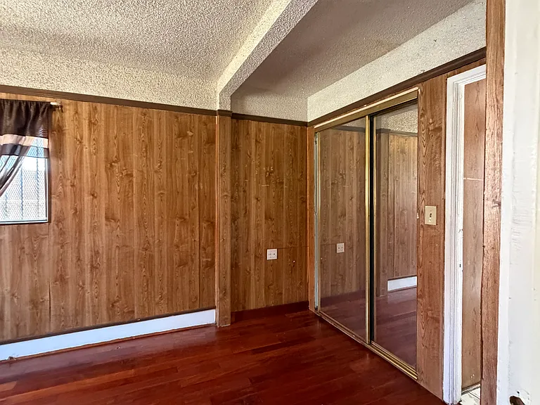 114 S Fresno St — Photo 20