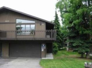 7213 Foxridge Cir, Anchorage, AK 99518