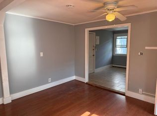 2 Smith Ave #6, Holbrook, NY 11741