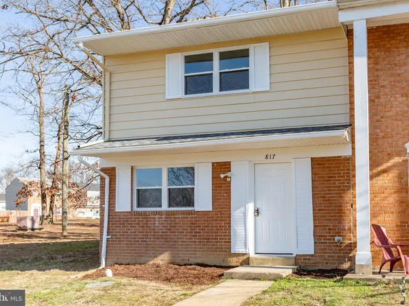 817 Anvil Rd, Fredericksburg, VA 22405