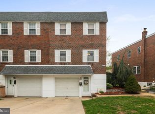 2636 Maxwell St, Philadelphia, PA 19152