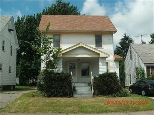 1464 E 221st St, Euclid, OH 44117