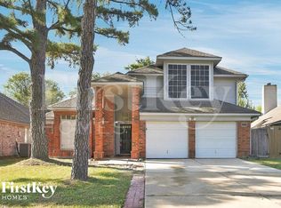 15966 Oak Mountain Dr, Houston, TX 77095