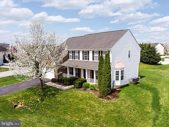 4th image of 11100 Suffolk Dr