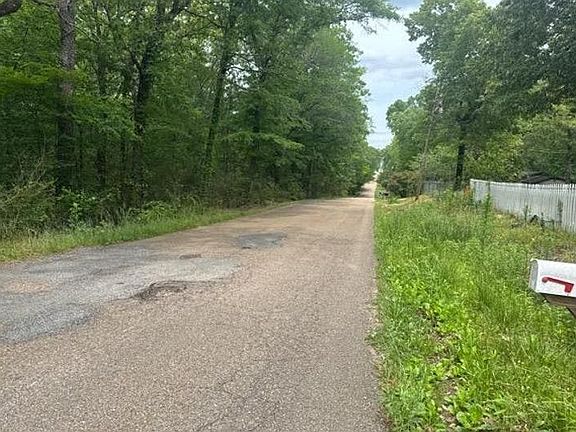5th image of 433 Arrow Rd