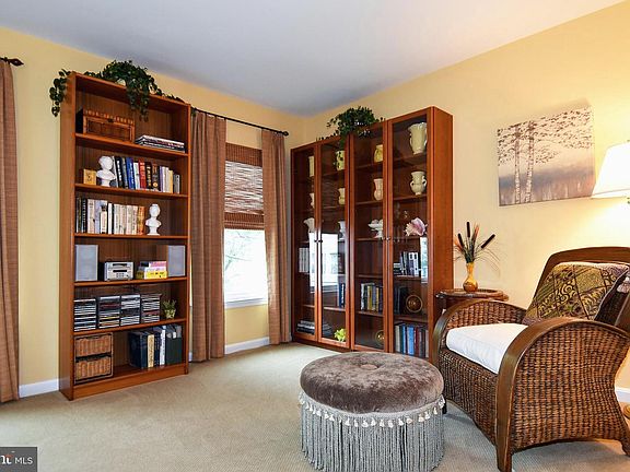 5th image of 7707 Lafayette Forest Dr #12