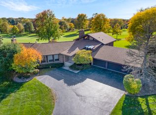1011 Prestwick Dr, Frankfort, IL 60423